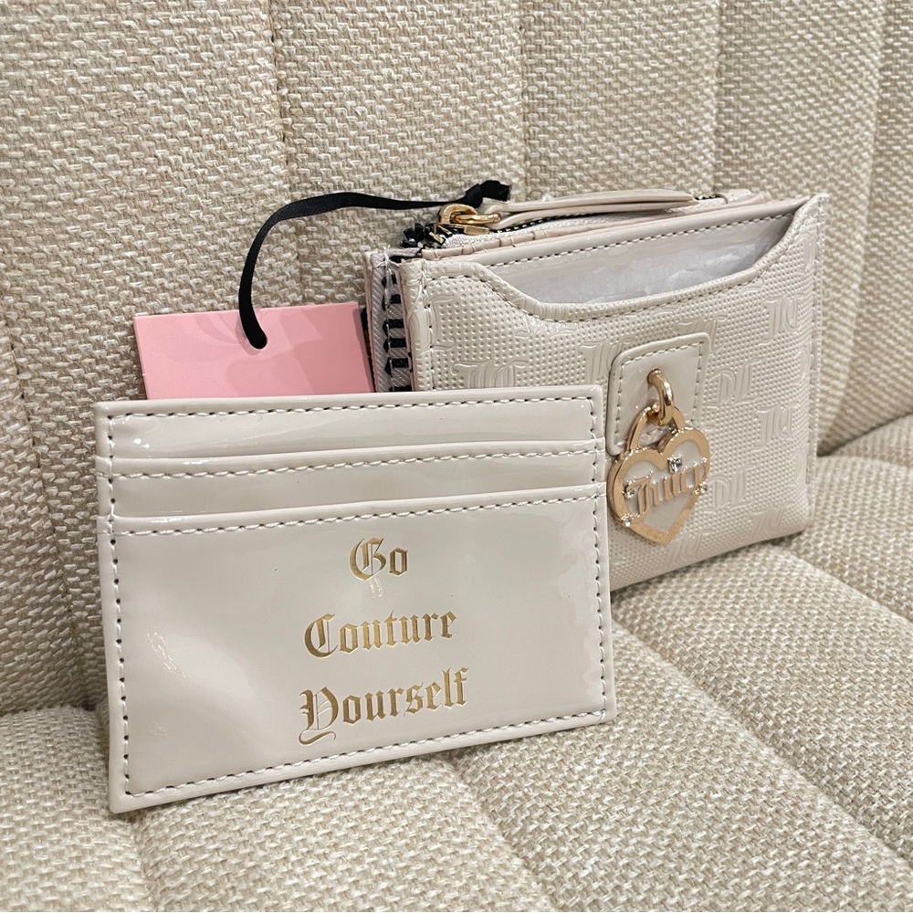NEW Juicy Couture Cream Monogram Bifold Wallet Cardholder Set Heart Charm - Picture 3 of 6